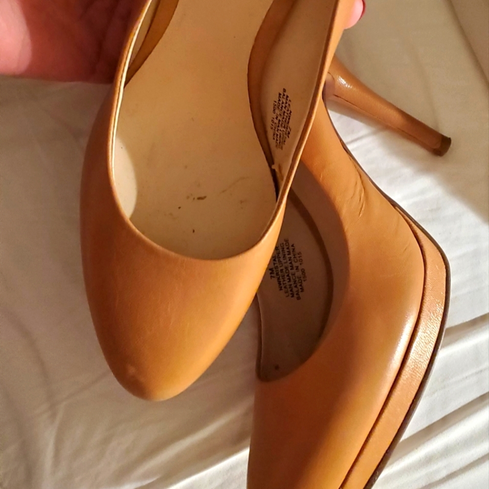 Nine west platform pumps